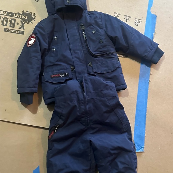 CANADA WEATHER GEAR. JACKET
SIZE 24 MONTHS
PLUS SNOW-PANTS - Picture 8 of 8